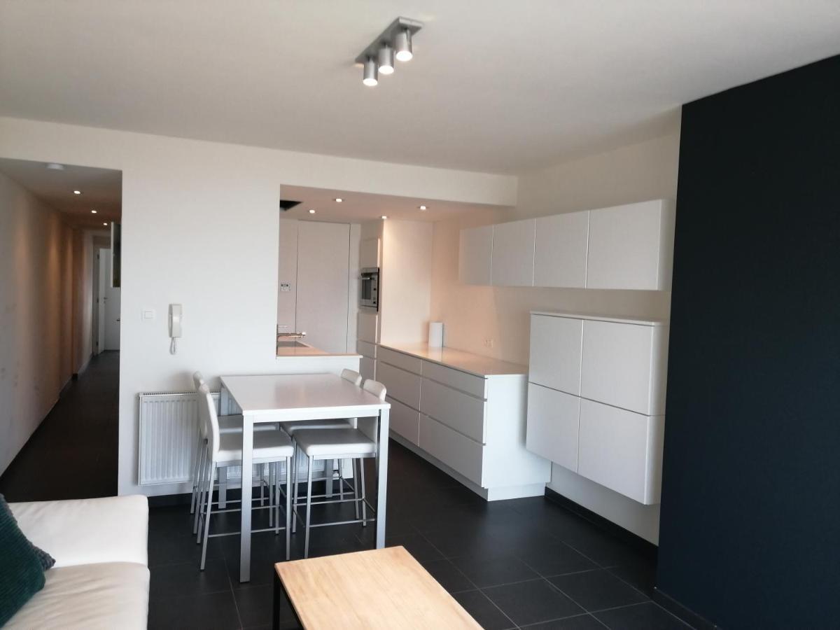 Marjolaine Zeezicht - Nieuwpoort-Bad Met Gratis Garagebox Exterior foto